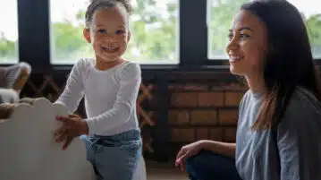 Les bénéfices d'une garde d'enfants à domicile pour les parents